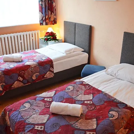 Lodge Lipce